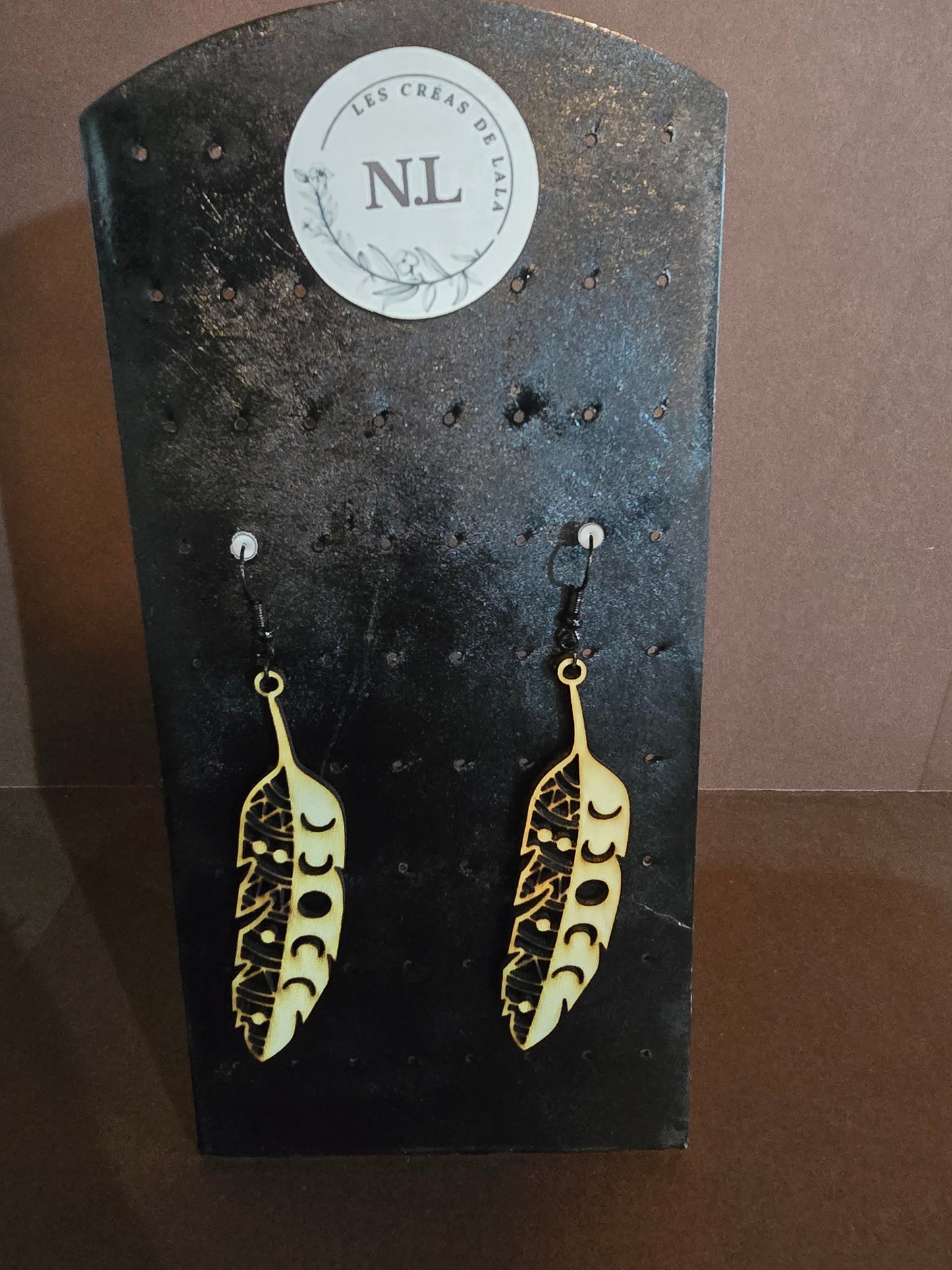Boucle d'oreille en bois
