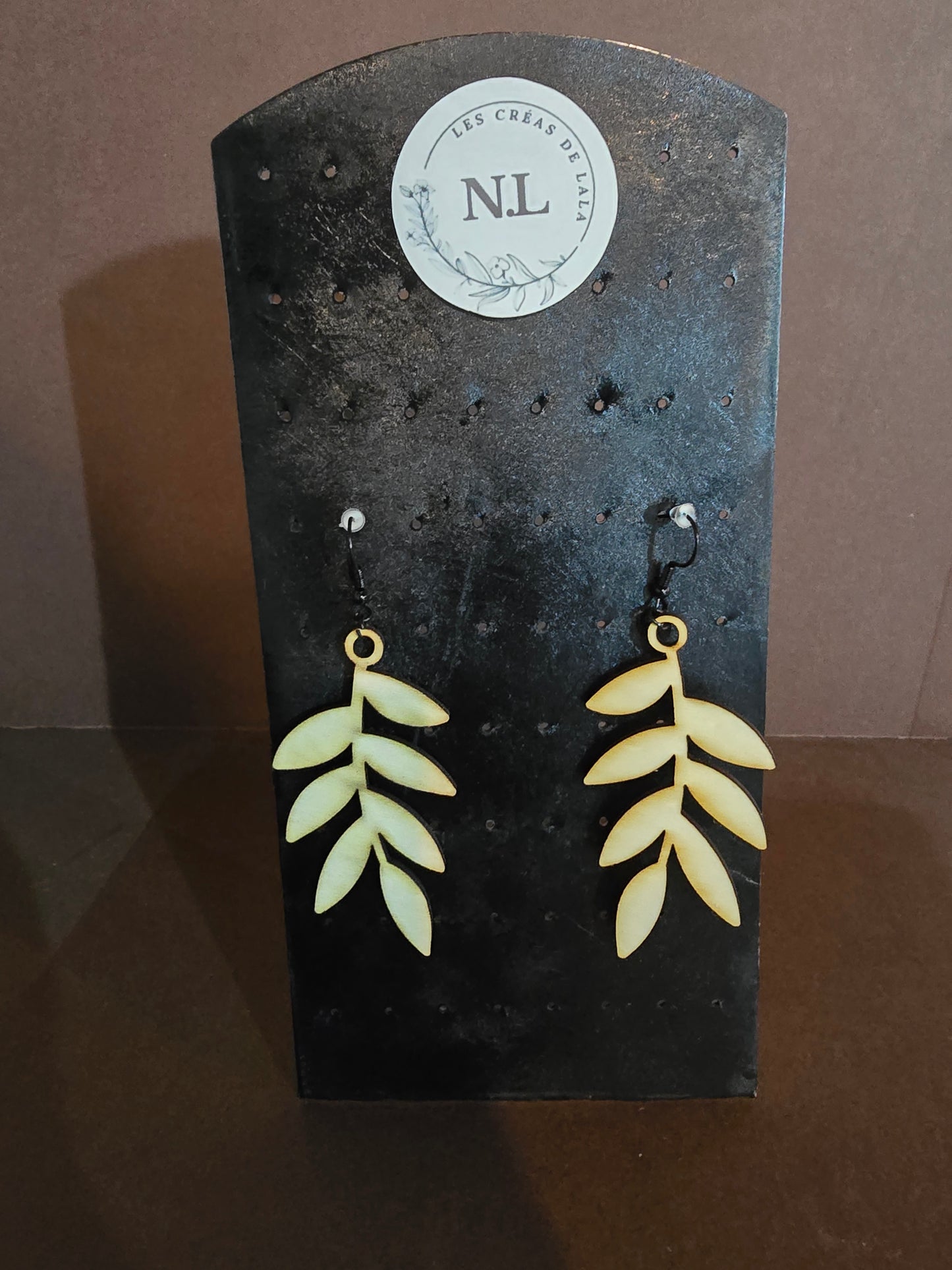 Boucle d'oreille en bois